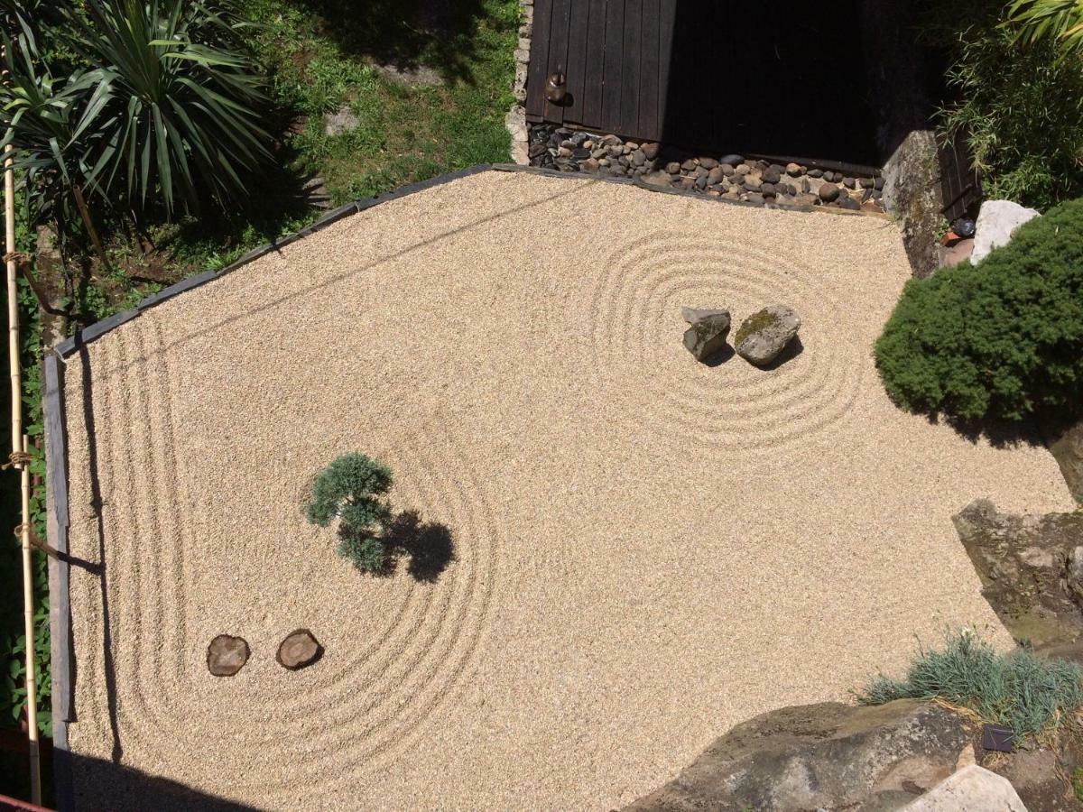 Minshuku Chambres D'Hotes Japonaises Thiers Exterior foto